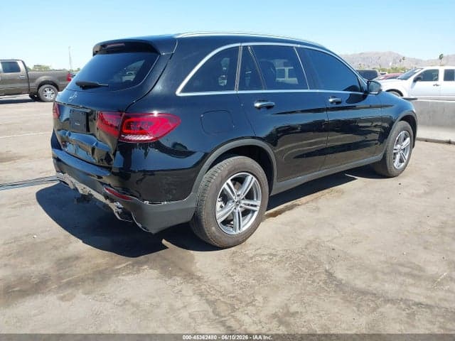 2022 MERCEDES-BENZ GLC 300 SUV 4