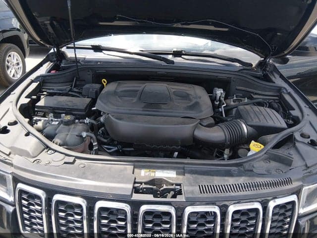 2019 JEEP GRAND CHEROKEE LAREDO E 4X4 10