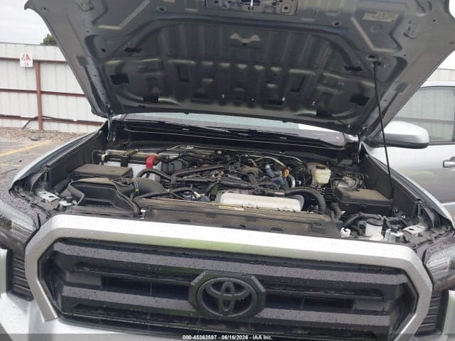 2025 TOYOTA TACOMA SR5 10