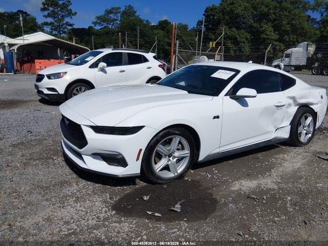 2026 FORD MUSTANG 2