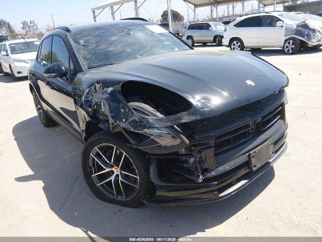 2024 PORSCHE MACAN T