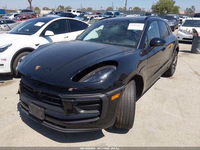2024 PORSCHE MACAN T 2