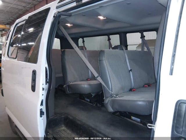 2019 CHEVROLET EXPRESS 3500 LT 8