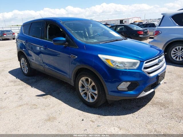 2017 FORD ESCAPE SE 1