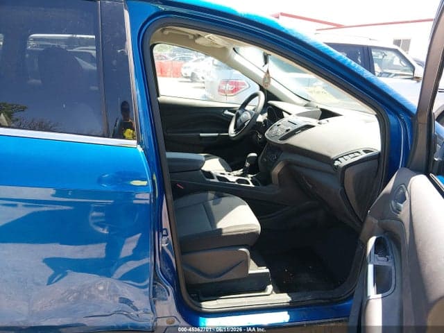 2017 FORD ESCAPE SE 5