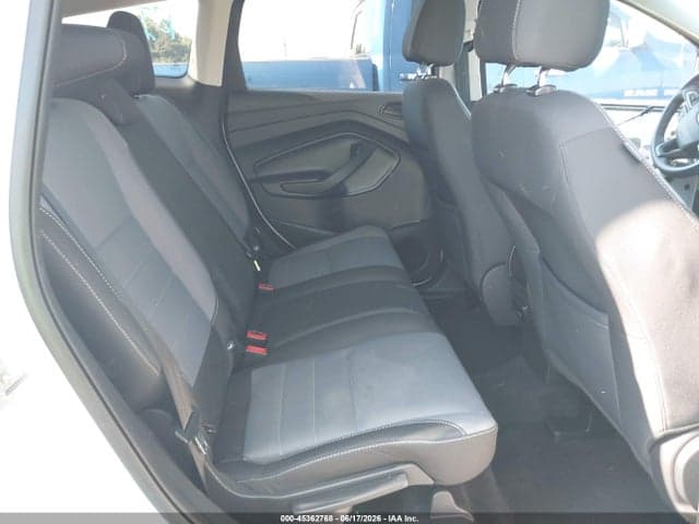 2017 FORD ESCAPE S 8