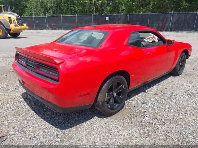 2019 DODGE CHALLENGER SXT 4