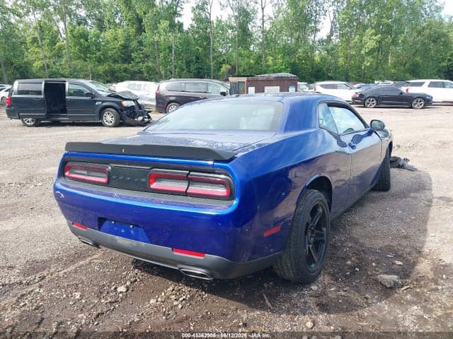 2020 DODGE CHALLENGER SXT 4