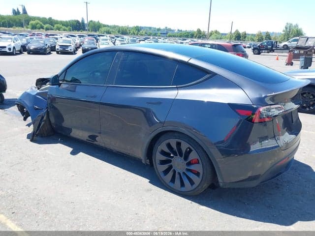 2024 TESLA MODEL Y PERFORMANCE DUAL MOTOR ALL-WHEEL DRIVE 3