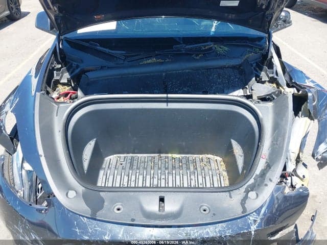 2024 TESLA MODEL Y PERFORMANCE DUAL MOTOR ALL-WHEEL DRIVE 10