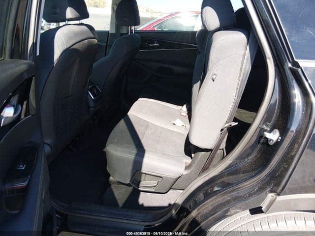 2019 KIA SORENTO 3.3L LX 8