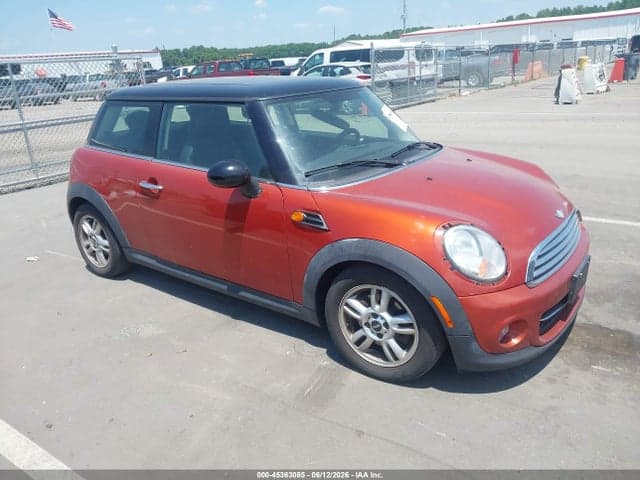 2013 MINI HARDTOP COOPER 1