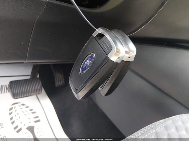 2020 FORD ESCAPE SE 11