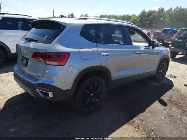 2022 VOLKSWAGEN TAOS 1.5T SE 4