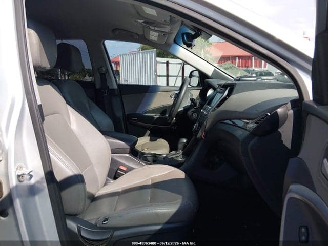 2018 HYUNDAI SANTA FE SE 5