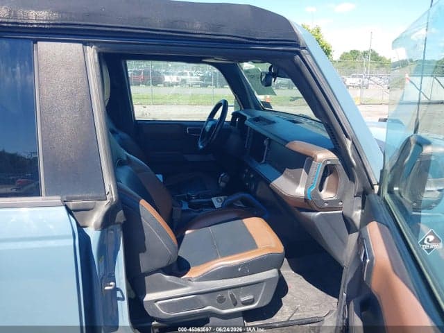 2022 FORD BRONCO OUTER BANKS 5
