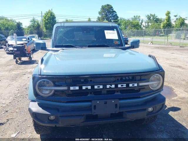 2022 FORD BRONCO OUTER BANKS 6