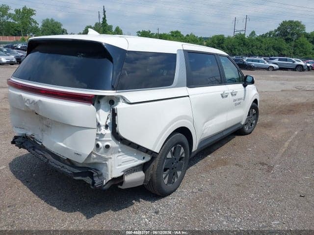 2025 KIA CARNIVAL MPV HYBRID LXS 4