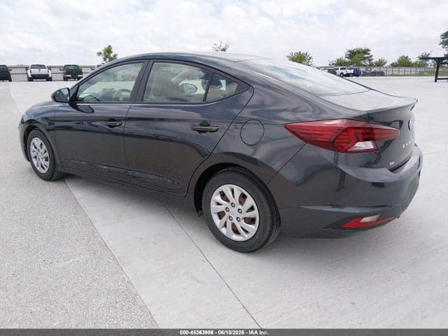 2020 HYUNDAI ELANTRA SE 3