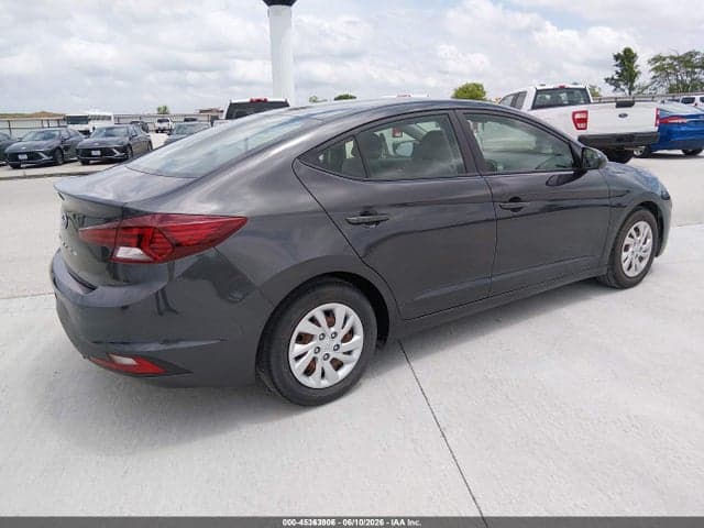 2020 HYUNDAI ELANTRA SE 4