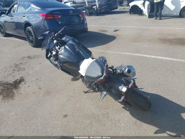 2024 KAWASAKI EX500 H 4