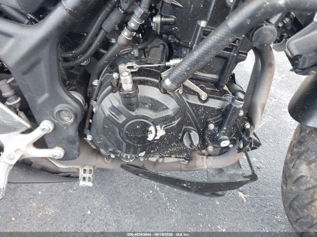 2022 YAMAHA MT-03 8