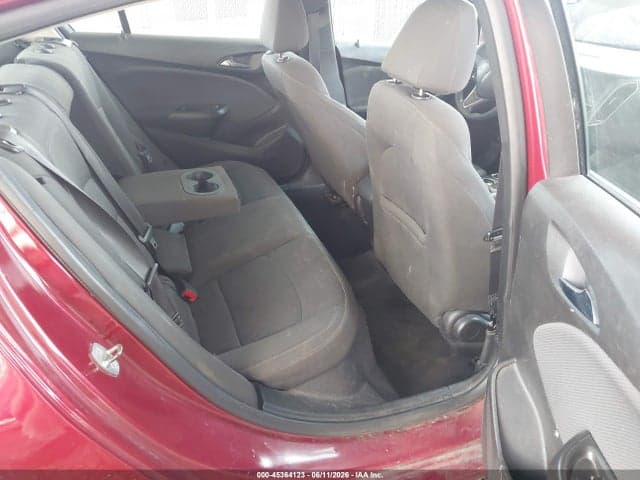 2018 CHEVROLET CRUZE LT AUTO 8