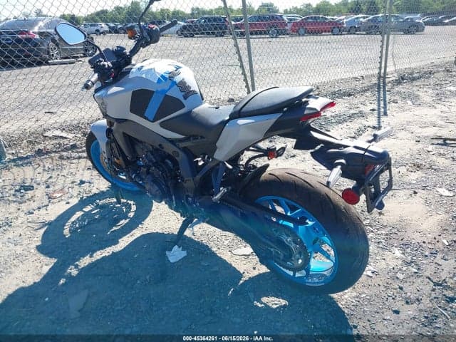 2025 YAMAHA MT09 3
