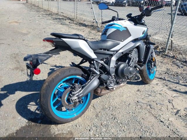 2025 YAMAHA MT09 4