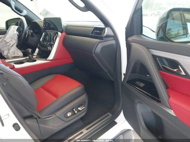2025 LEXUS LX 600 F SPORT 5