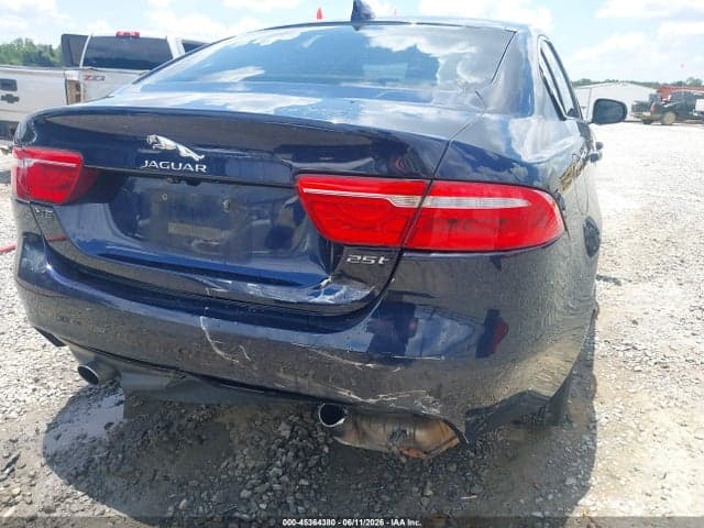 2017 JAGUAR XE 25T 6