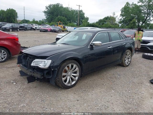 2019 CHRYSLER 300 LIMITED 2