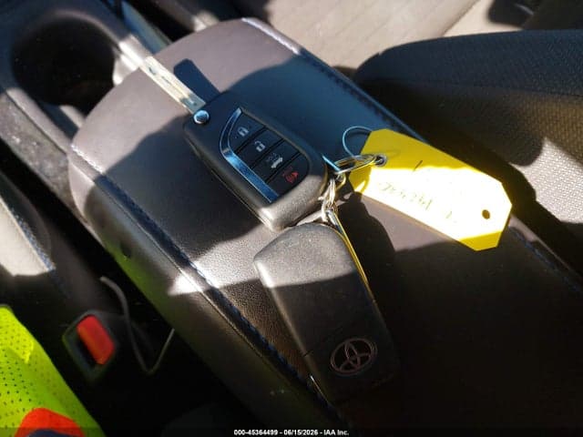 2022 TOYOTA COROLLA SE 11