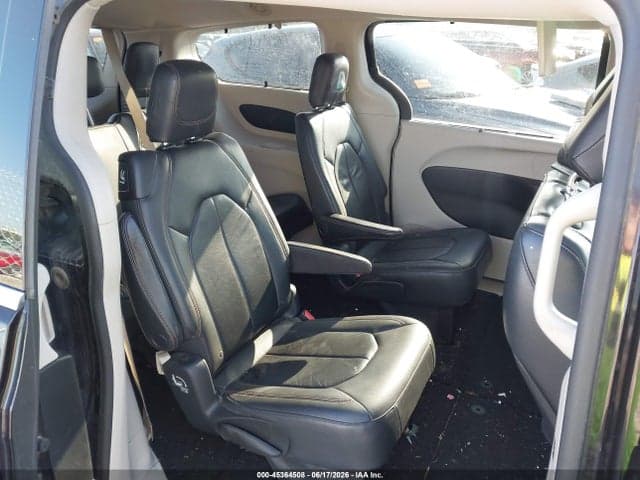 2017 CHRYSLER PACIFICA TOURING-L 8