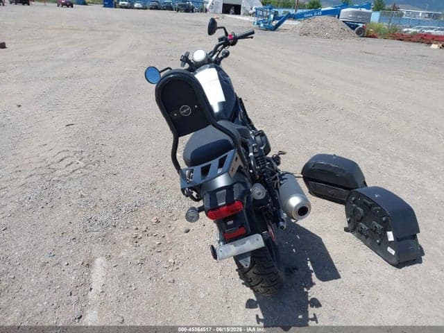 2025 HONDA CMX500 6
