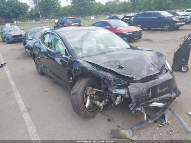 2018 TESLA MODEL 3 LONG RANGE/PERFORMANCE 1