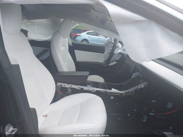2018 TESLA MODEL 3 LONG RANGE/PERFORMANCE 5