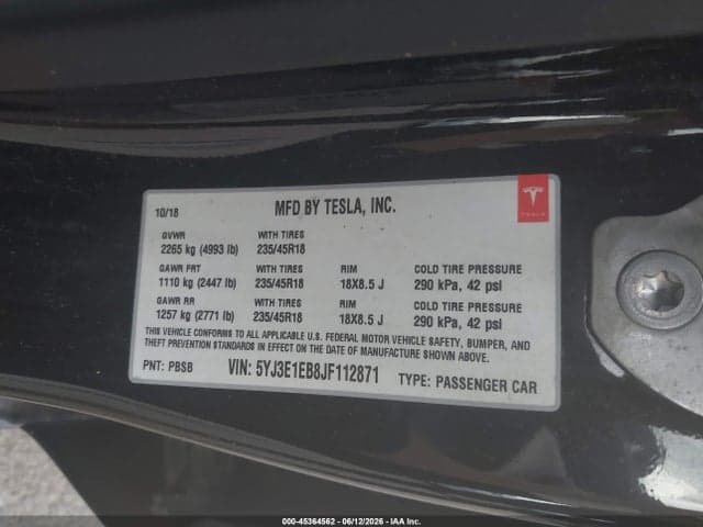 2018 TESLA MODEL 3 LONG RANGE/PERFORMANCE 9