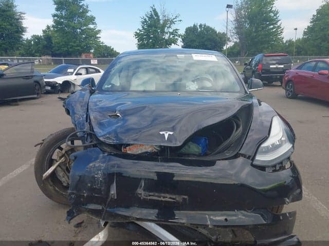 2018 TESLA MODEL 3 LONG RANGE/PERFORMANCE 10