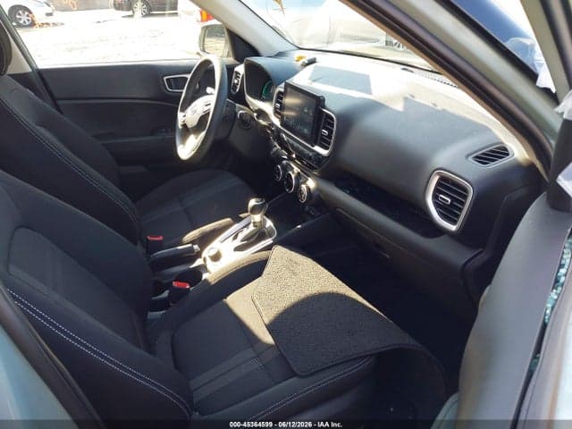 2026 HYUNDAI VENUE SEL 5