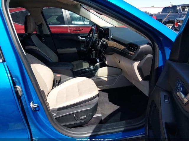 2020 FORD ESCAPE TITANIUM 5