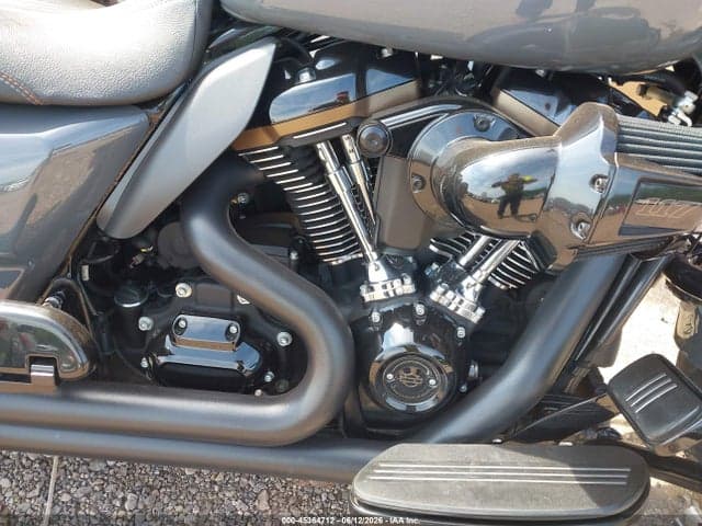 2022 HARLEY-DAVIDSON FLHXST 8