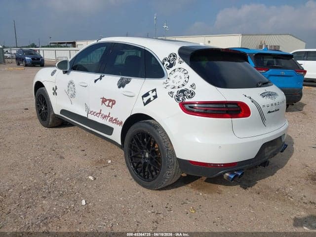 2015 PORSCHE MACAN S 3