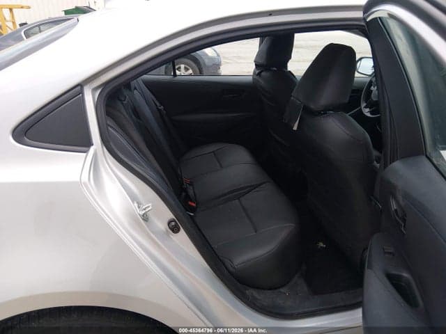 2022 TOYOTA COROLLA LE 8