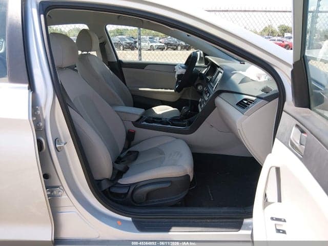 2019 HYUNDAI SONATA SE 5