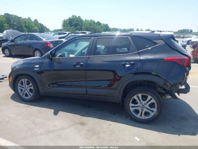 2021 KIA SELTOS LX 14