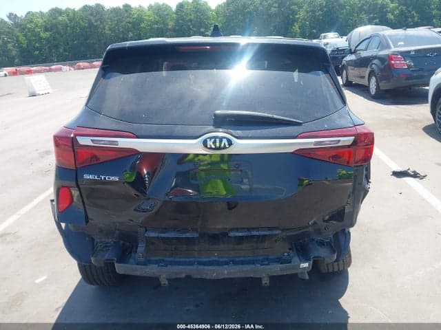 2021 KIA SELTOS LX 16