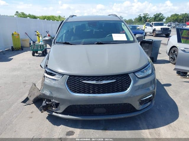 2022 CHRYSLER PACIFICA TOURING L 11