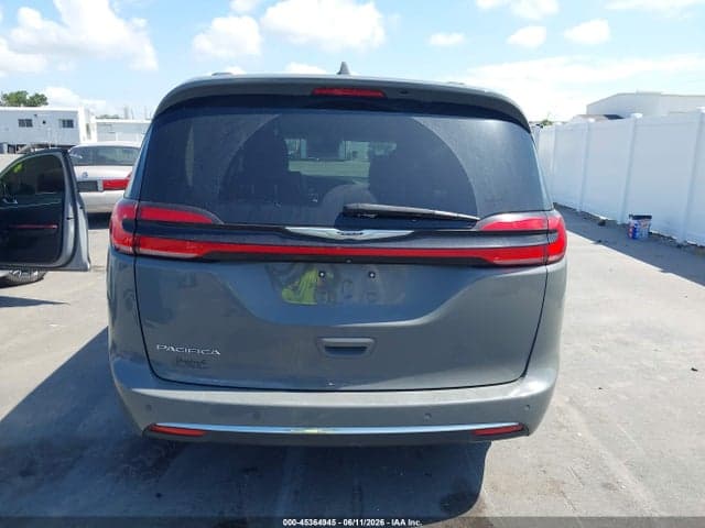 2022 CHRYSLER PACIFICA TOURING L 15