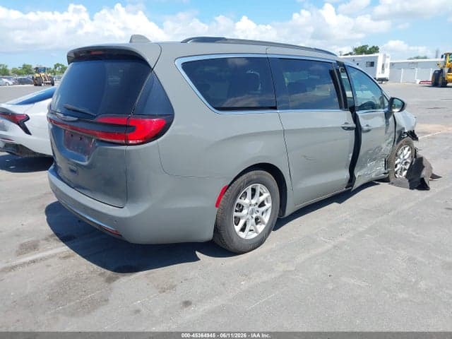 2022 CHRYSLER PACIFICA TOURING L 4